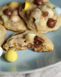 Cadbury Chocolate Egg Cookies – Cookies and Cups