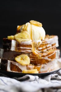 Bananas Foster Banana Bread – Cookies and Cups