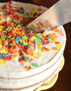 Cereal Milk Frosting – Cookies and Cups