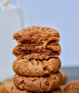 4 ingredients peanut butter date cookies
