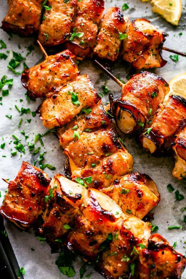 Oven Grilled Bacon Wrapped Chicken Skewers (Easy Low Carb ...