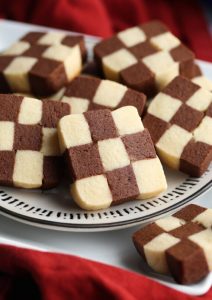 Checkerboard Cookies | Cookies and Cups