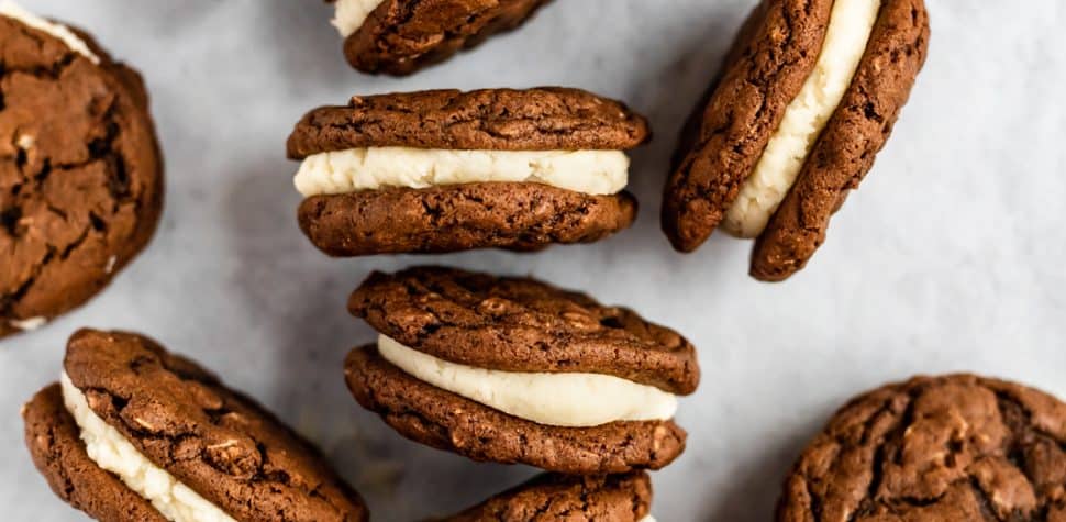 Incredible Gingerbread Oatmeal Cream Pies Thedirtygyro