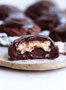 Peppermint Patty Brownie Cookies | Cookies and Cups