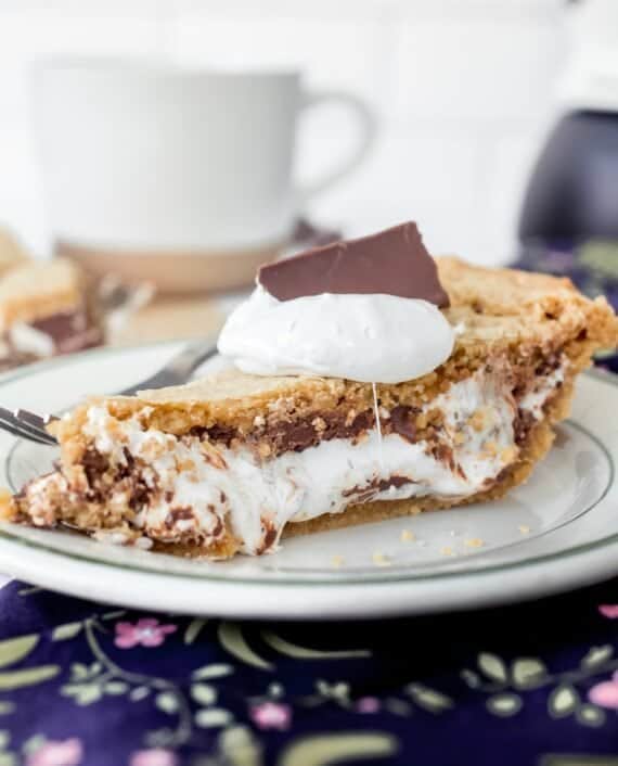 S’mores Pie | A Crazy Delicious Pie Recipe