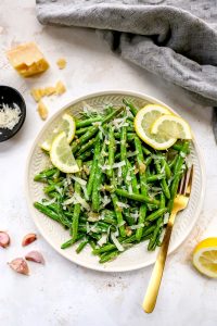 Roasted Green Beans {Easy Side}