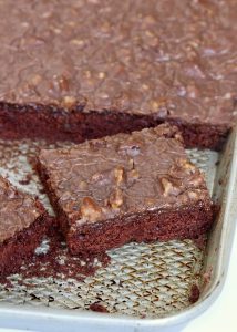 Chocolate Sheet Cake | The BakerMama
