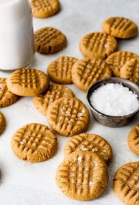 3 Ingredient Peanut Butter Cookies {Flourless}