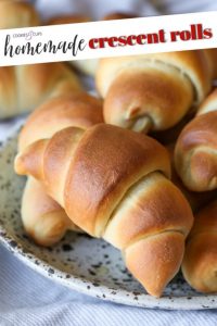 Easy Homemade Crescent Rolls | Cookies and Cups