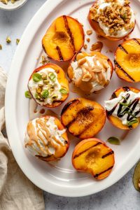 Grilled Peaches (+6 different topping ideas!)