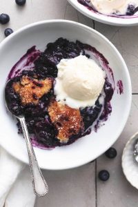 Blueberry Cobbler – Creme De La Crumb