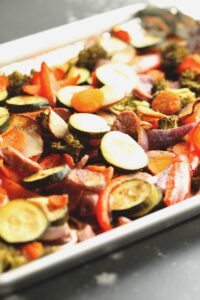 One Pan Garlic Sausage and Vegetables Recipe