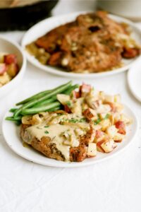 Slow Cooker Pork Chops and Gravy Recipe