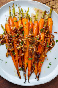 Maple Pecan Glazed Carrots – Closet Cooking