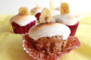 Banana Peanut Butter Cupcakes – Eat With Your Eyes
