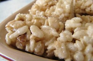 Rice Krispie Treats with Maple Syrup and Brown Sugar – Eat With Your Eyes