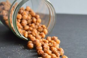 Cinnamon & Sugar Roasted Chickpeas – Eat With Your Eyes