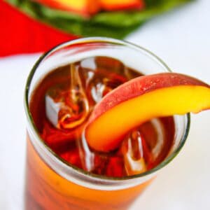 Food Playlist | Refreshing Peach Iced Tea: Beat the Summer Heat with this Delicious Drink!