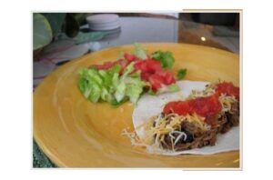 Crock Pot Beef and Bean Burritos – Eat With Your Eyes