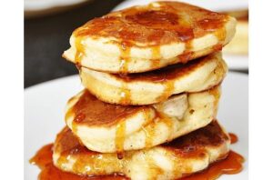 Banana & Coconut Pancakes With Palm Sugar Syrup – Eat With Your Eyes