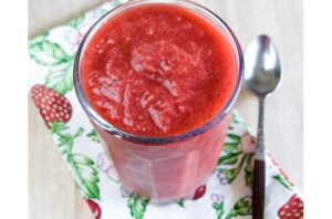 Fresh Strawberry Rhubarb Compote Dessert – Eat With Your Eyes