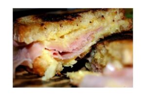 Grilled Ham, Cheese and Roasted Red Pepper Panini – Eat With Your Eyes