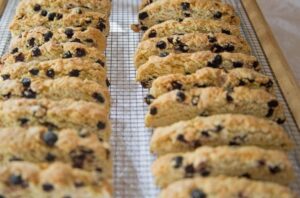 Meyer Lemon Biscotti with Dried Wild Blueberries – Eat With Your Eyes